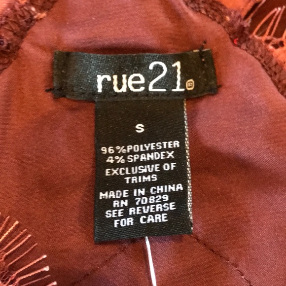 NWT rue 21 Top - Picture 3 of 10
